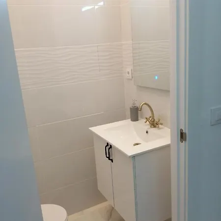 Hello Home Feria Madrid Room photo